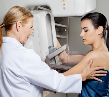 La importancia de las mamografías a partir de los 40