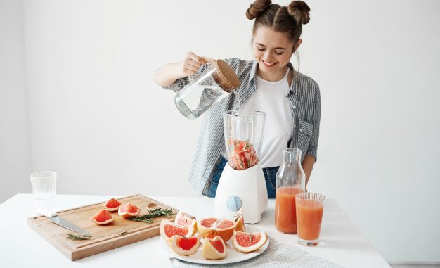 ¿Cómo alimentarnos de manera sana durante el confinamiento?